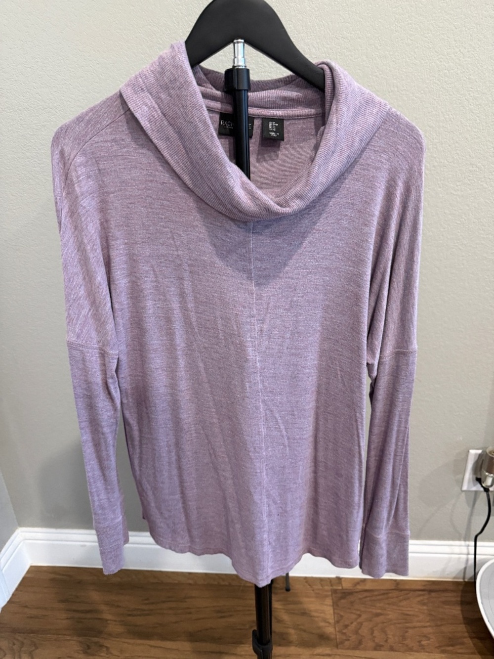 Rachel Zoe lavender cowl neck tunic size medium